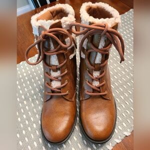 Baretraps Ankle Booties Brown Size 8